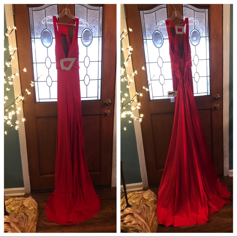 Cassandra Stone Formal prom dress red.